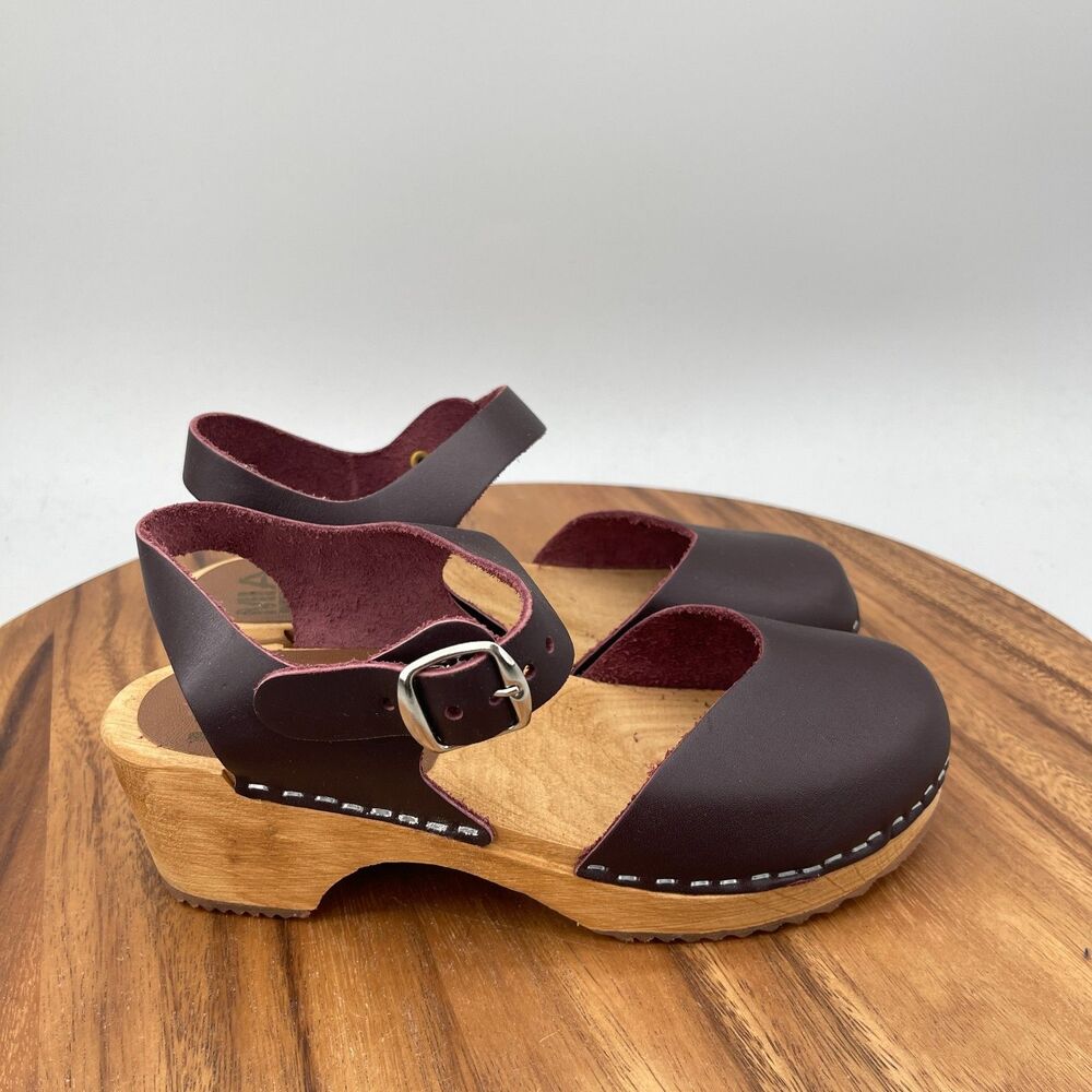 Mia Sofia Sandals Womens Size 6 / 36 Red Leather Casual Going Out Clogs Heels
